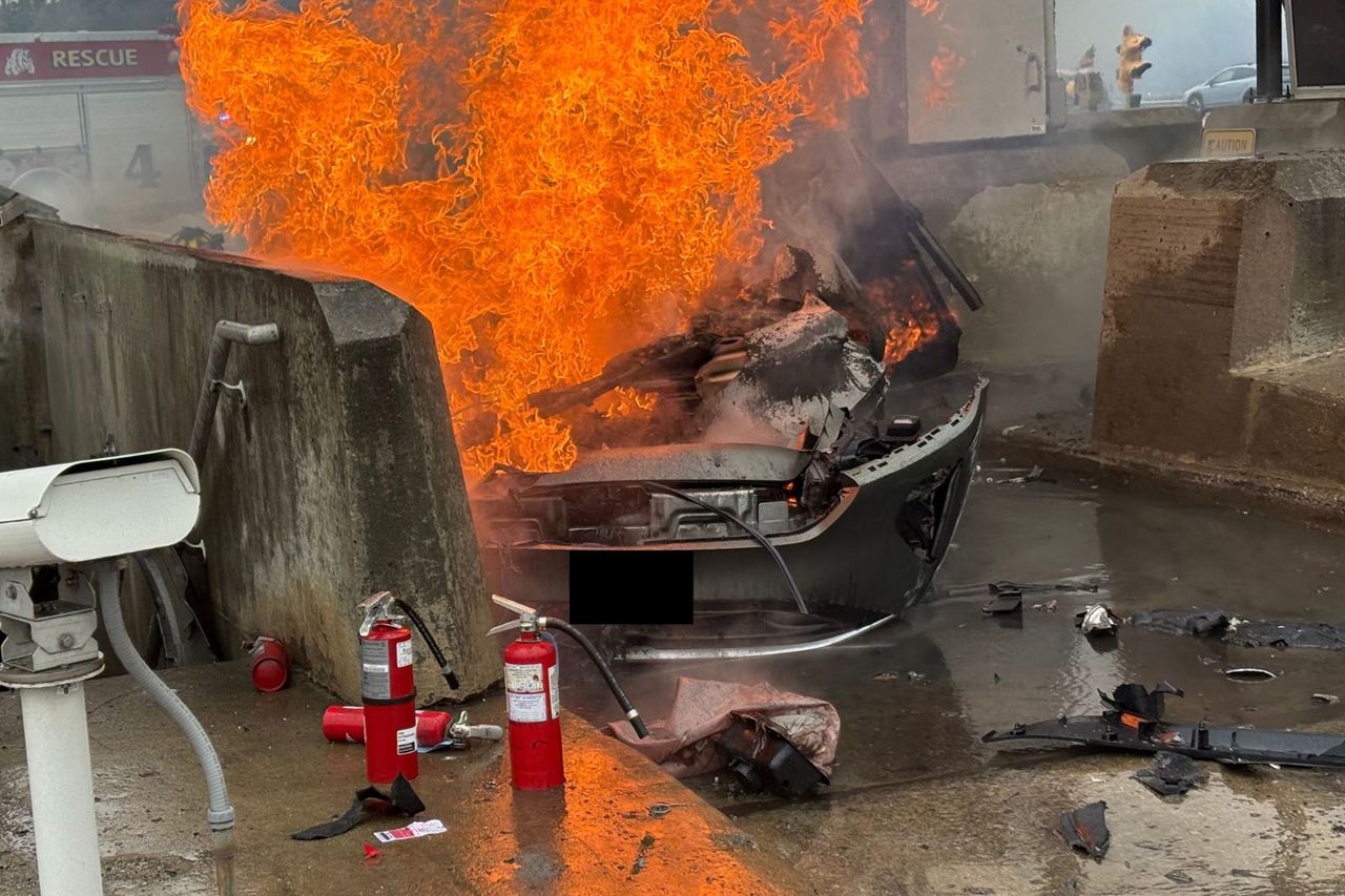 Driver Seriously Hurt After Crashing Into Tolls On The F.E. Everett Turnpike Driver Seriously Hurt After Crashing Into Tolls On The F.E. Everett TurnpikeCredit: New Hampshire Division of State Police