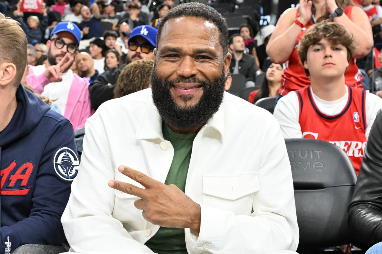 Anthony AndersonCredit: Allen Berezovsky/Getty