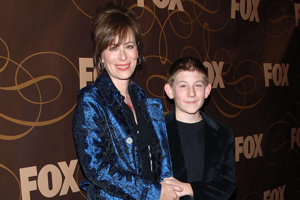 Jane Kaczmarek and Erik Per Sullivan at the FOX tca Winter Party on January 17, 2006 in Los Angeles., California Jane Kaczmarek and Erik Per Sullivan at the FOX tca Winter Party on January 17, 2006 in Los Angeles., CaliforniaCredit: Tsuni / USA via Alamy