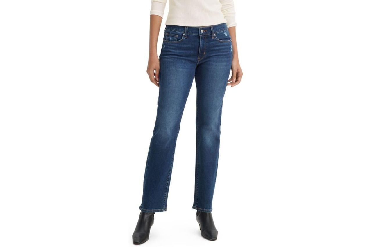 Levi's Classic Straight Jeans Credit: Amazon