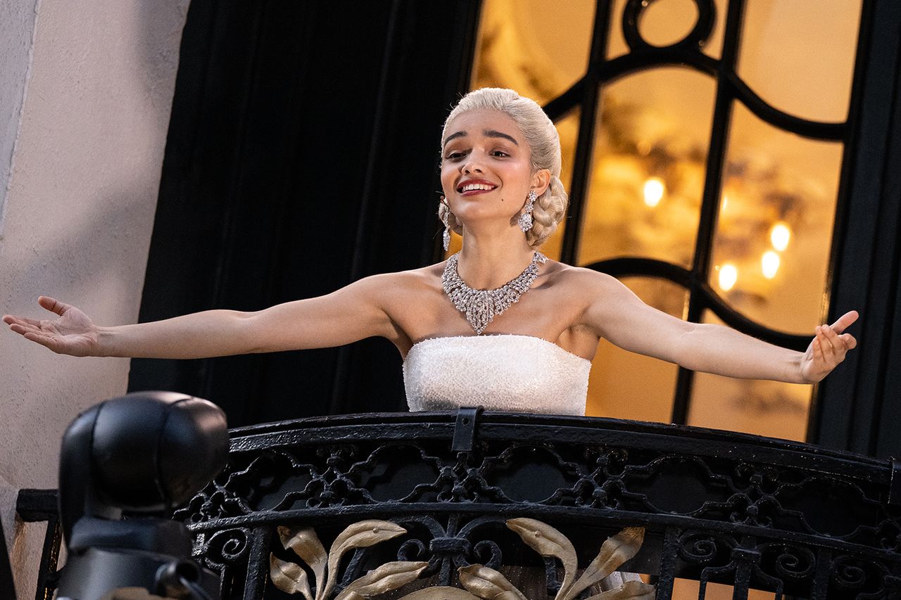 Rachel Zegler perform 'Don't Cry For Me Argentina' at the London Palladium.Credit: Jeff Spicer/Getty