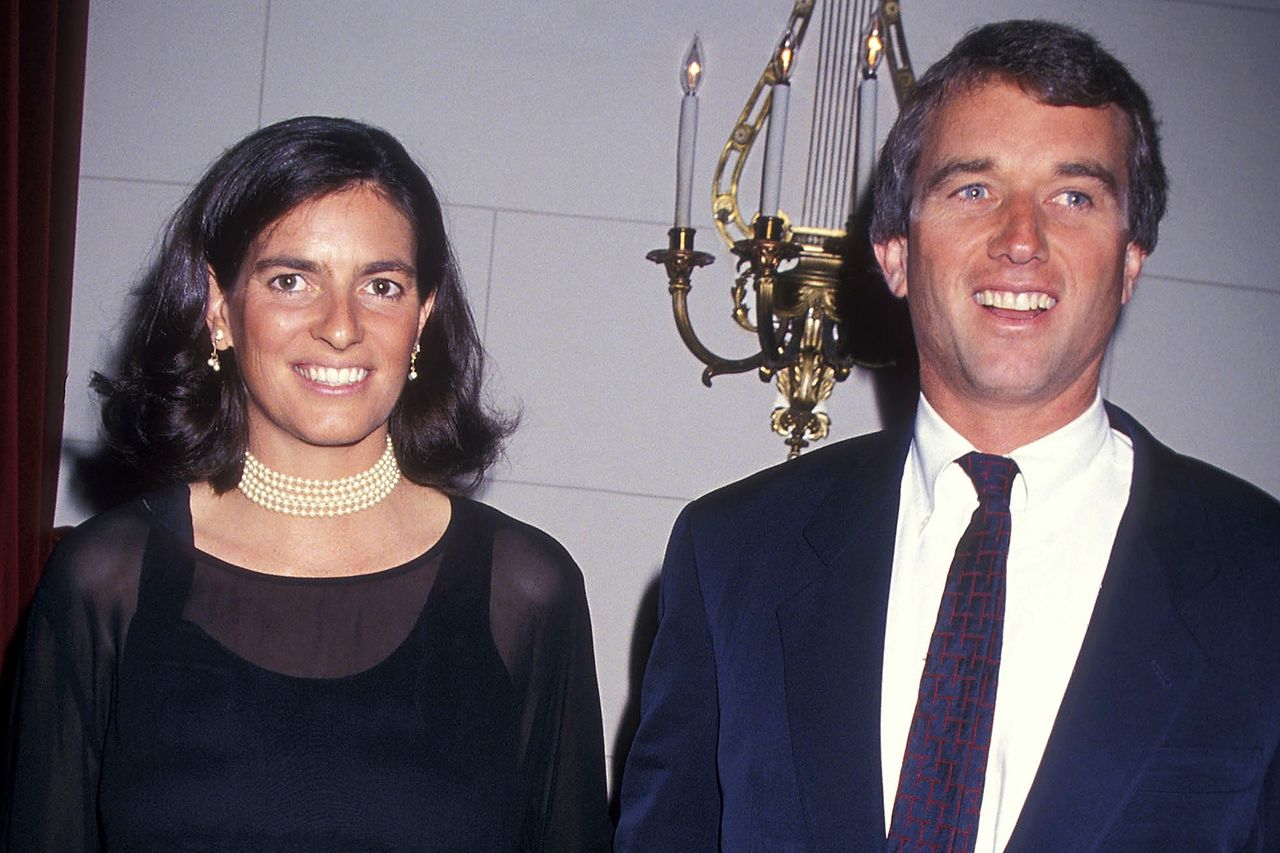 Political activist Robert F. Kennedy, Jr. and wife Mary Richardson Kennedy attend the Creative Coalition Honors Robert F. Kennedy, Jr. on May 17, 1994 at the Plaza Hotel in New York City. Mary Richardson Kennedy and Robert F. Kennedy Jr. at the Plaza Hotel in N.Y.C. on May 17, 1994Credit: Ron Galella, Ltd./Ron Galella Collection via Getty