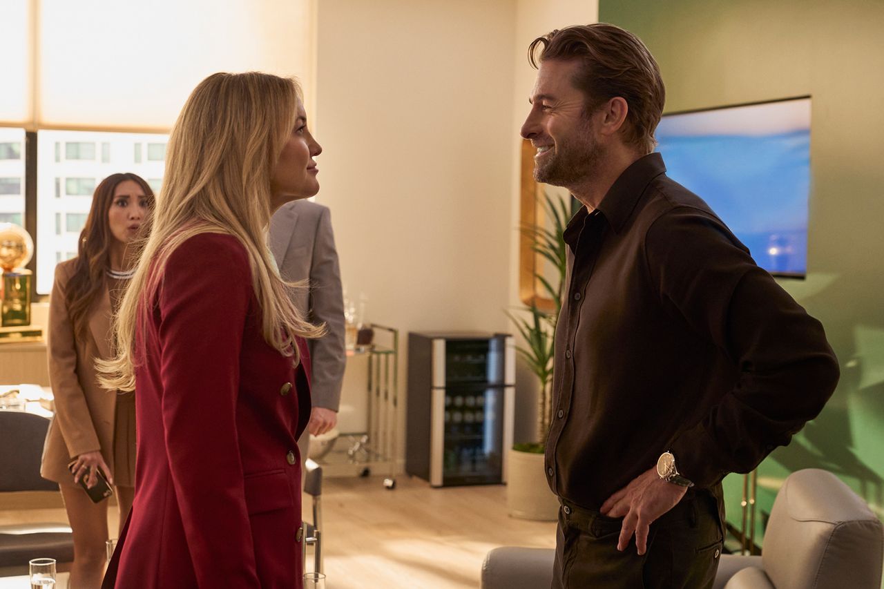 Kate Hudson as Isla Gordon and Scott Speedman as Luke McShay in Episode 208 of Running Point Season 2.Credit: Katrina Marcinowski/NetflixNetflix