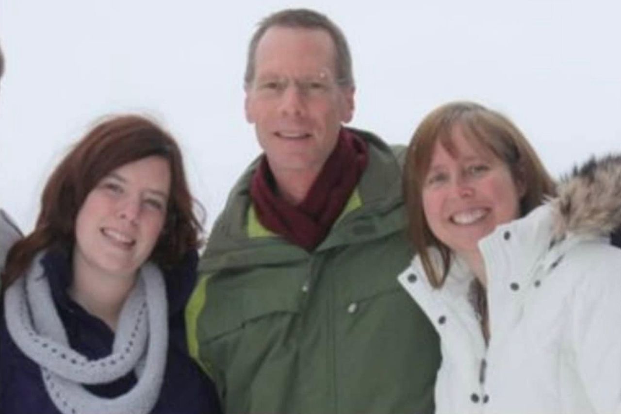 Sarah Session and her parents Gary Hardenburg and Paula HardenburgCredit: Deschutes County Sheriffs Office