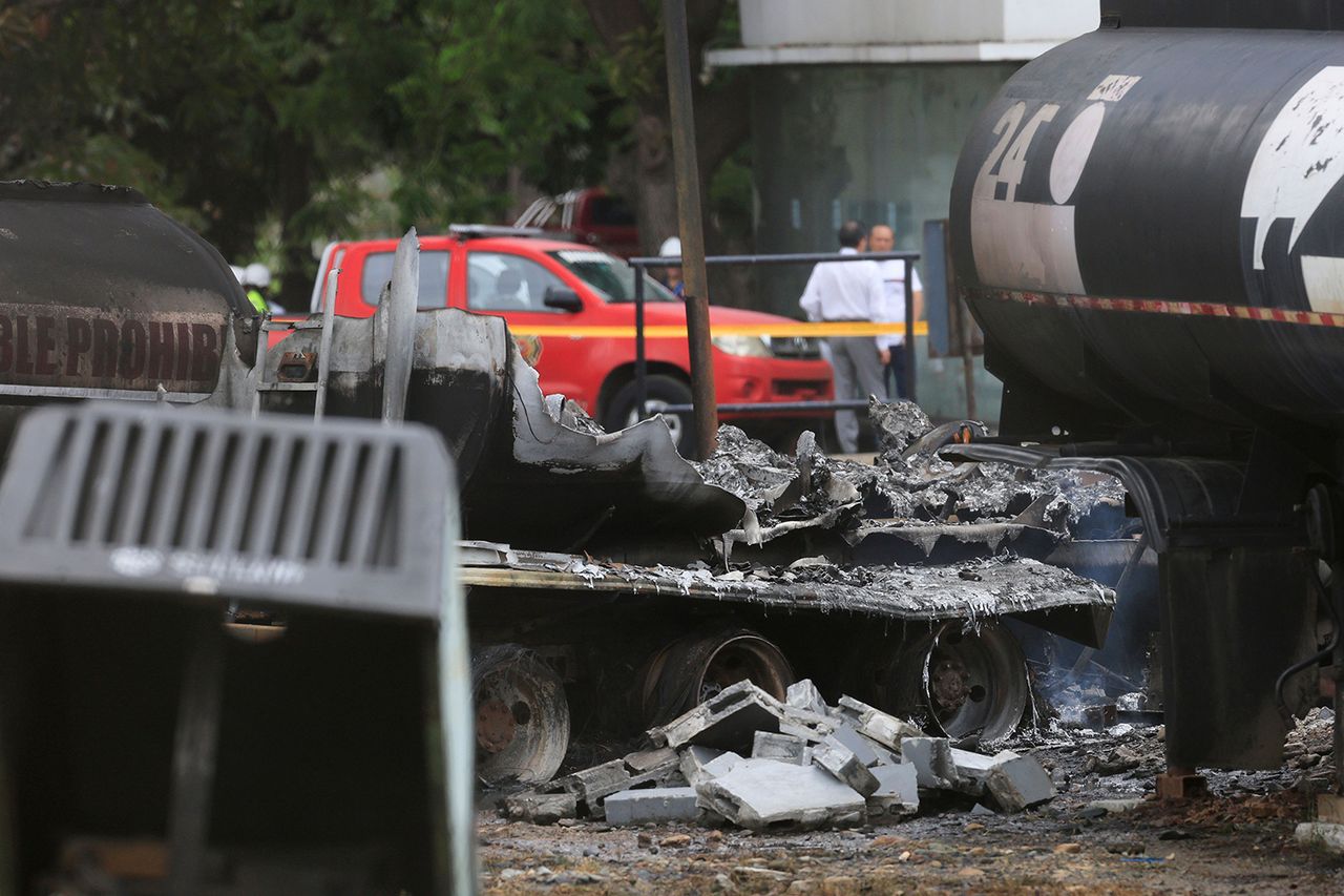 The explosion near the Bridge of the Americas in Panama City, Panama on April 7, 2026Credit: BIENVENIDO VELASCO/EPA/Shutterstock