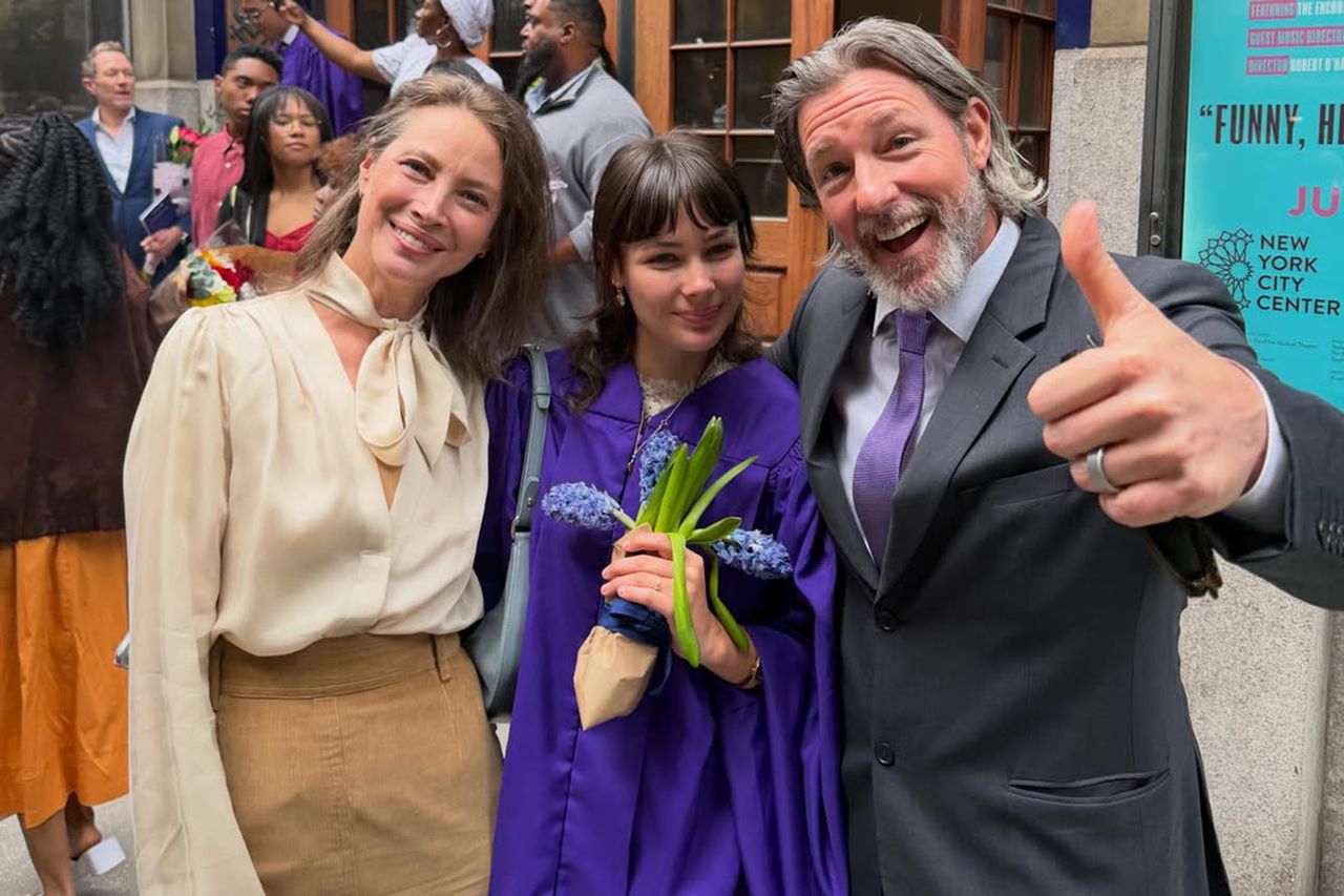 (L-R) Christy Turlington, Grace Burns, Ed BurnsCredit: Christy Turlington/instagram