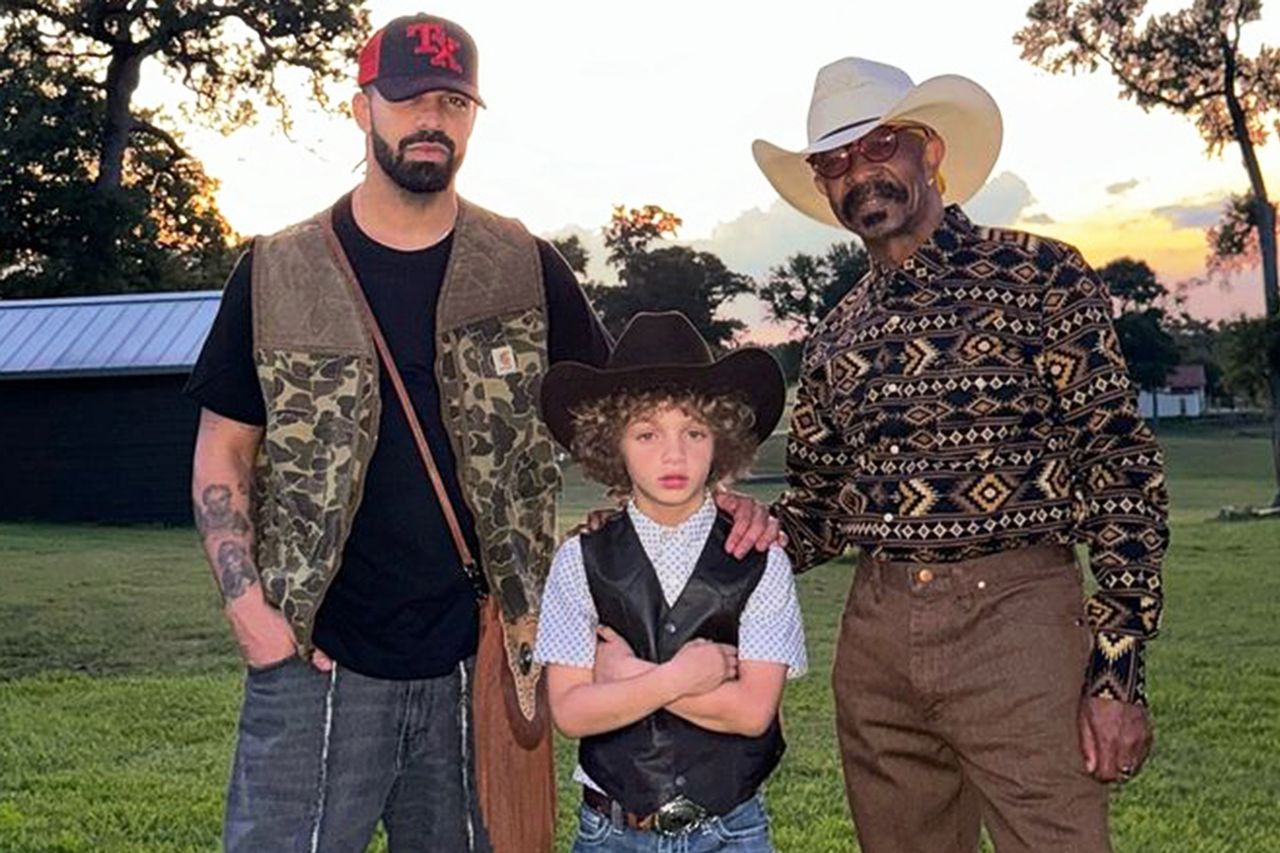 Drake shares photo with his son Adonis and father Dennis Graham on Father's Day Drake, his son Adonis and his father Dennis GrahamCredit: Drake/Instagram
