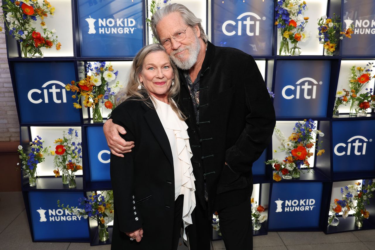Jeff Bridges and Susan Bridges attend the No Kid Hungry dinner in L.A. on March 17, 2025Credit: Jesse Grant/Variety via Getty