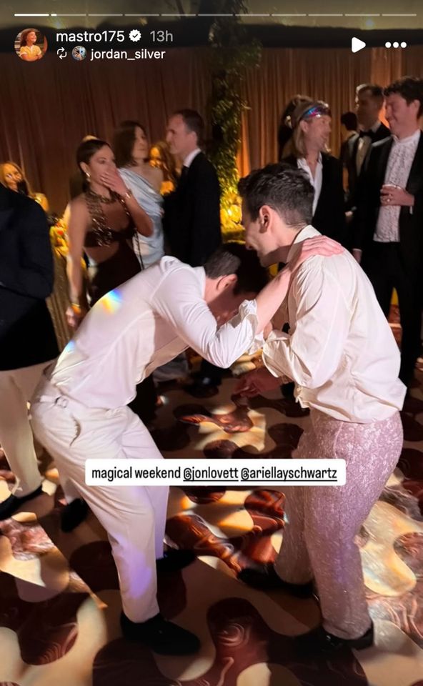 Pod Save America Host Jon Lovett Marries Ari Schwartz Jon Lovett and Ari Schwartz.Credit: mastro/Instagram
