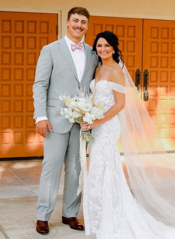 Keaton and Zoe Piermatteo on their wedding dayCredit: Courtesy of Zoe Piermatteo