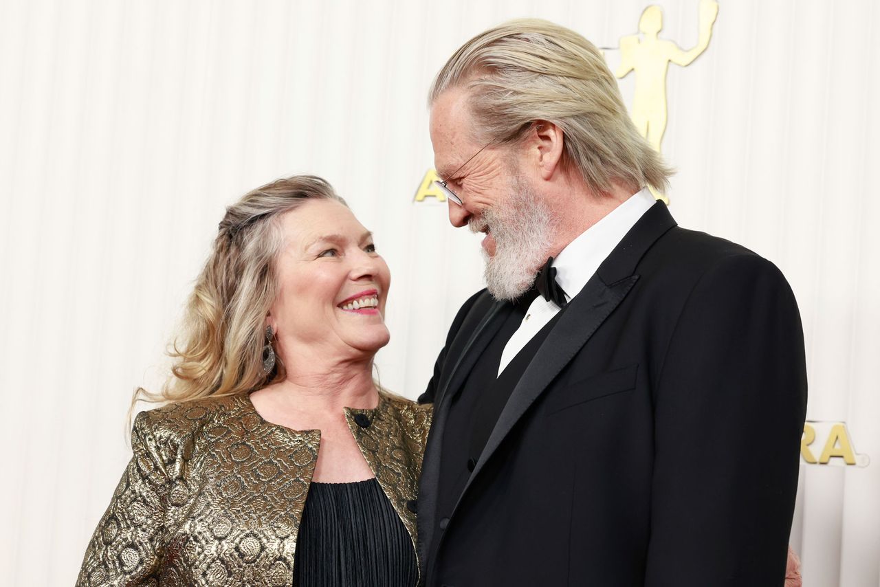 Susan Bridges and Jeff Bridges attend the 29th annual Screen Actors Guild Awards at Fairmont Century Plaza in L.A. on Feb. 26, 2023Credit: Emma McIntyre/FilmMagic