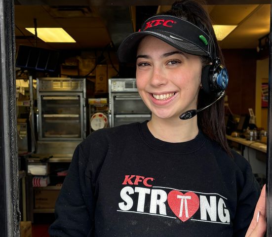 First-generation college student Was Inspired to Become a Physical Therapist After severe scoliosis Diagnosis Taylor PodobCredit: Courtesy of Taylor Podob