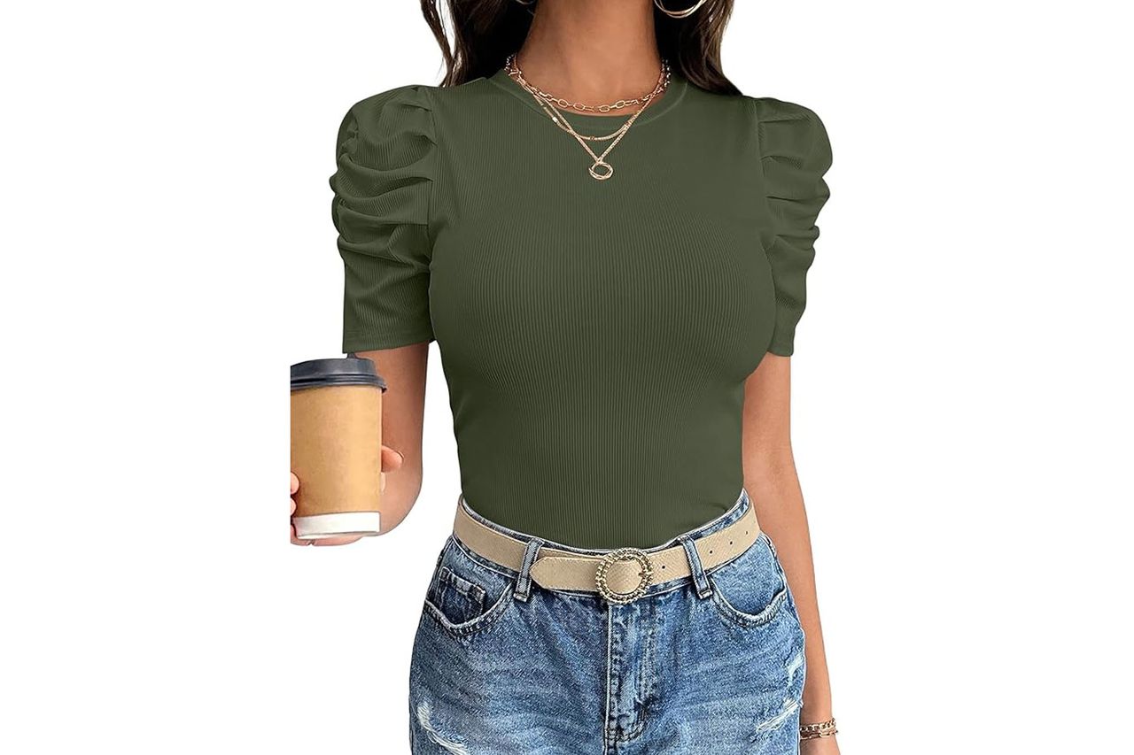 ANRABESS Women Puff Short Sleeve Crewneck Credit: Amazon
