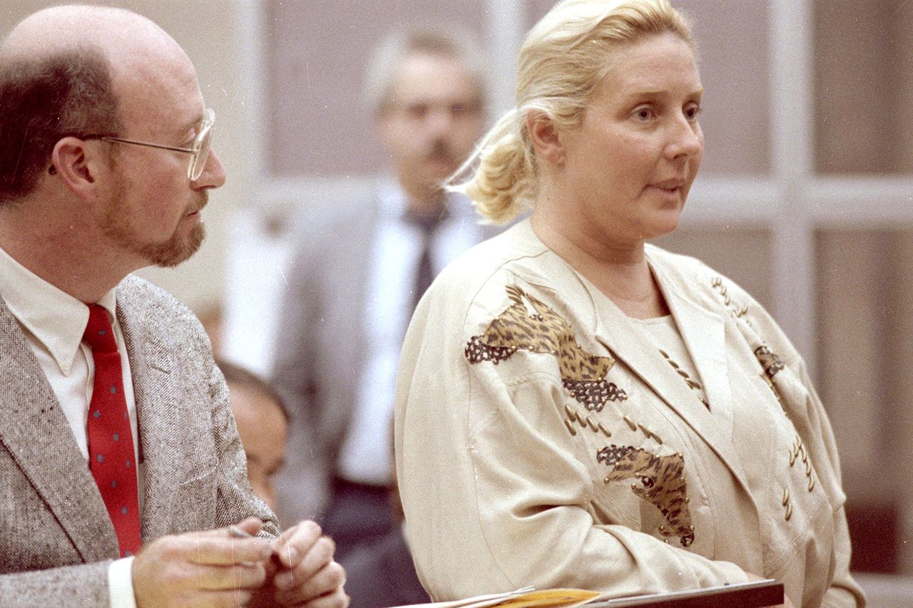 Betty Broderick pleads not guilty to murder charges on Nov. 15, 1989, in San DiegoCredit: Sdut/ZUMA Press Wire/Shutterstock