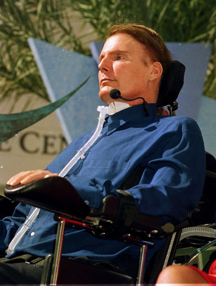 American actor Christopher Reeve speaks at the dedication ceremony for the University of Miami School of Medicine's Lois Pope Life Center, Miami, Florida, October 26, 2000. American actor Christopher Reeve speaks at the dedication ceremony for the University of Miami School of Medicine's Lois Pope Life Center, Miami, Florida, October 26, 2000Credit: Davidoff Studios Photography/Getty