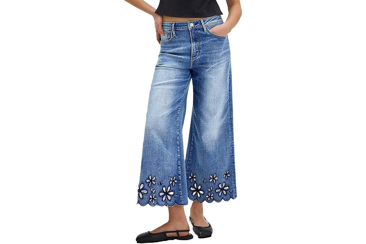 Flamingals Women's Mid Rise Wide Leg Jeans Floral Embroidery Strechy Casual Trendy Denim Pants Credit: Amazon