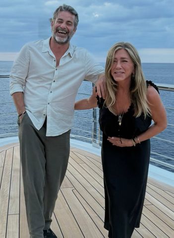 Jim Curtis and Jennifer AnistonCredit: Jim Curtis/Instagram