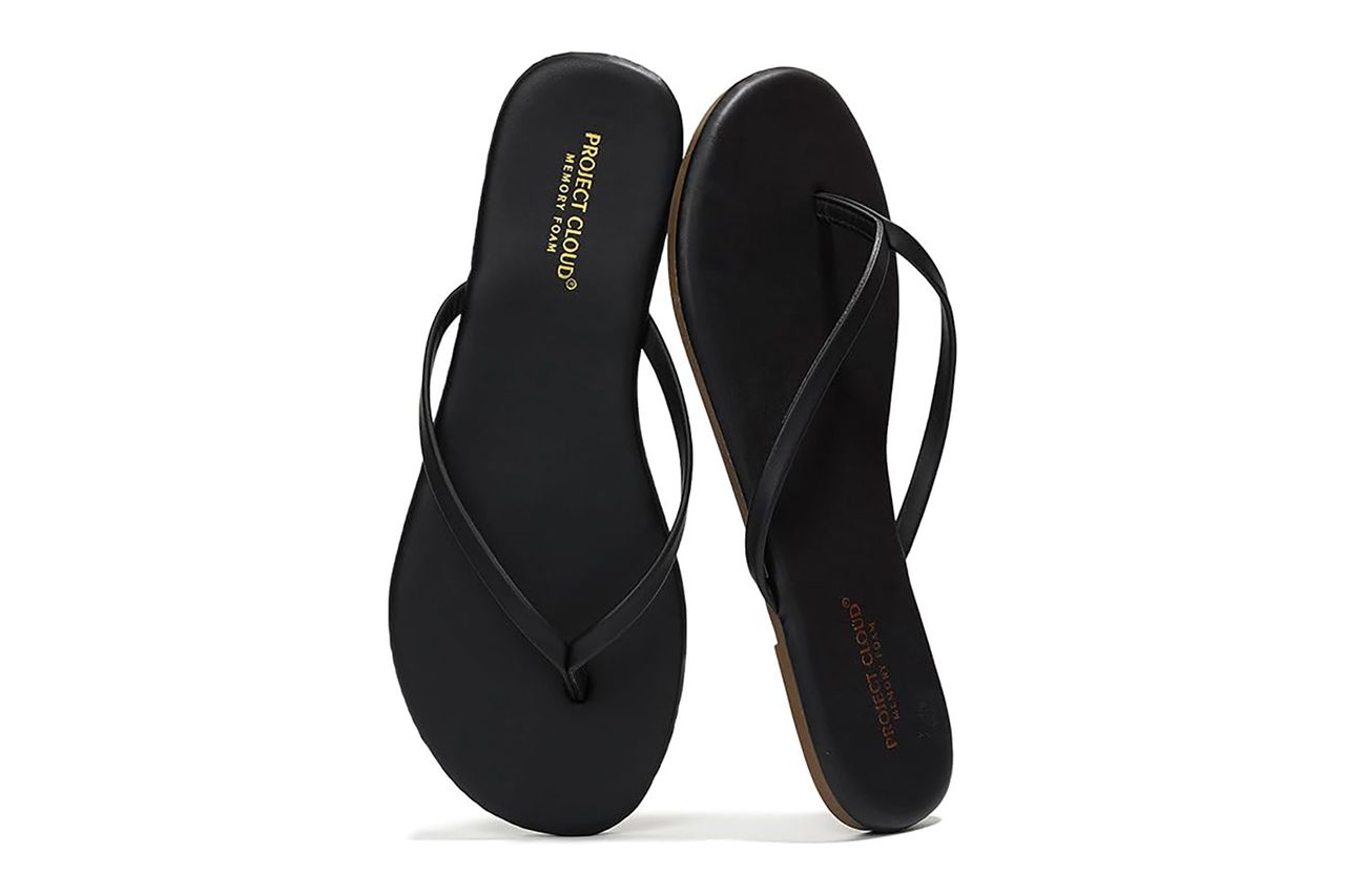 Project Cloud Flip Flops for Women - Memory Foam Flats Credit: Amazon