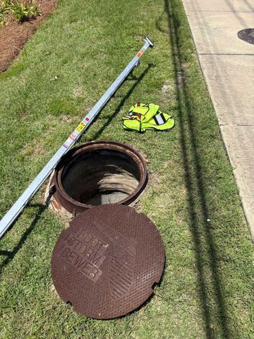 The storm drain where Bee the kitten was foundCredit: Destin Fire Rescue
