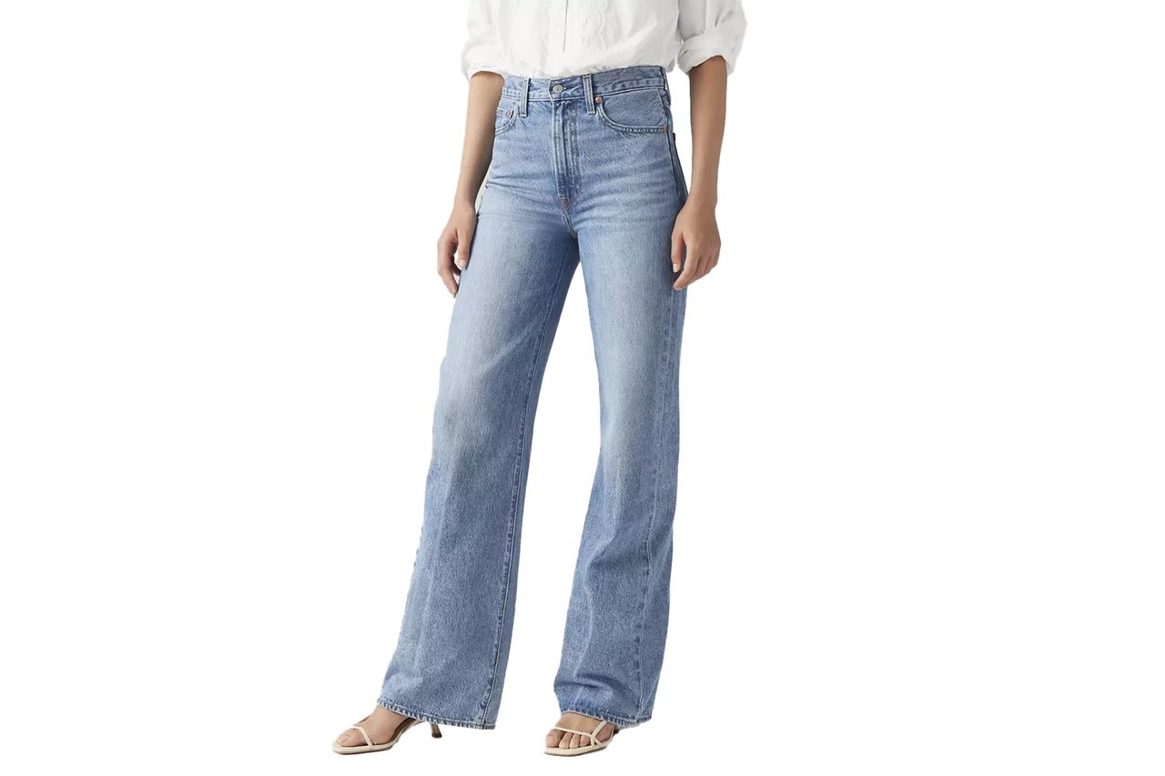 Ribcage Wide Leg Jeans Credit: Levi