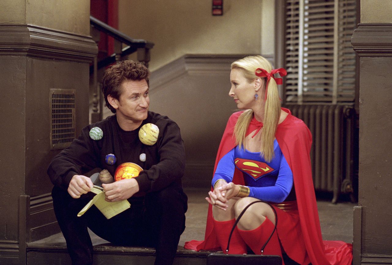 Sean Penn as Eric and Lisa Kudrow as Phoebe Buffay on 'Friends'Credit: NBCU Photo Bank via Getty