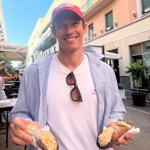 Callum Turner in Sicily, ItalyCredit: DUA LIPA/Instagram