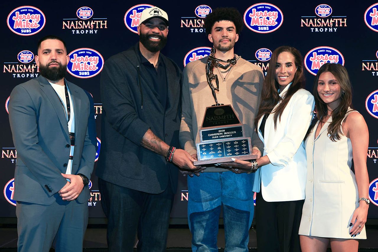 Cameron Boozer with his family and Yva Lauren Cao at the 2026 Naismith Awards BrunchCredit: Justin Casterline/Getty