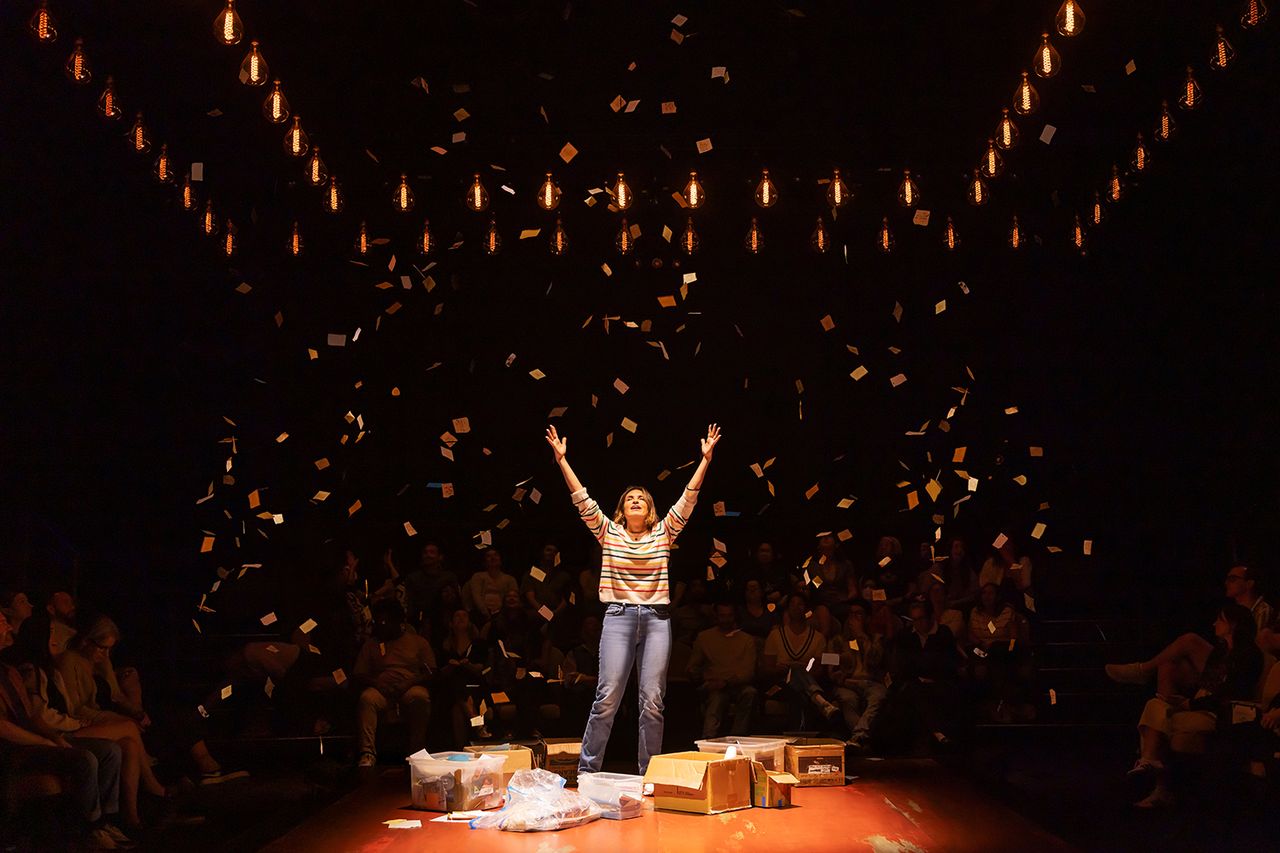 Mariska Hargitay in 'Every Brilliant Thing' on BroadwayCredit: Matthew Murphy