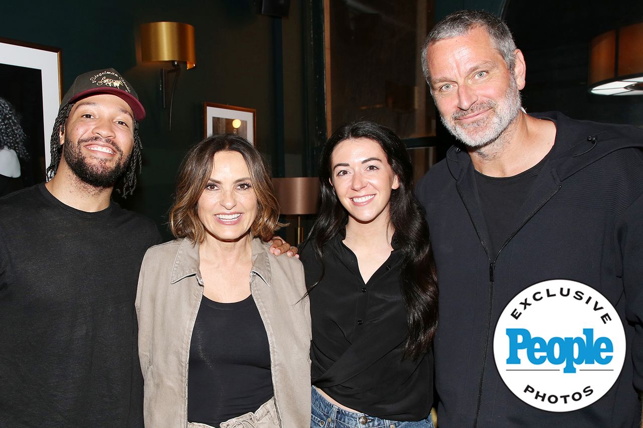 Jalen Brunson, Mariska Hargitay, Ali Marks and Peter Hermann backstage at 'Every Brilliant Thing' on BroadwayCredit: Bruce Glikas