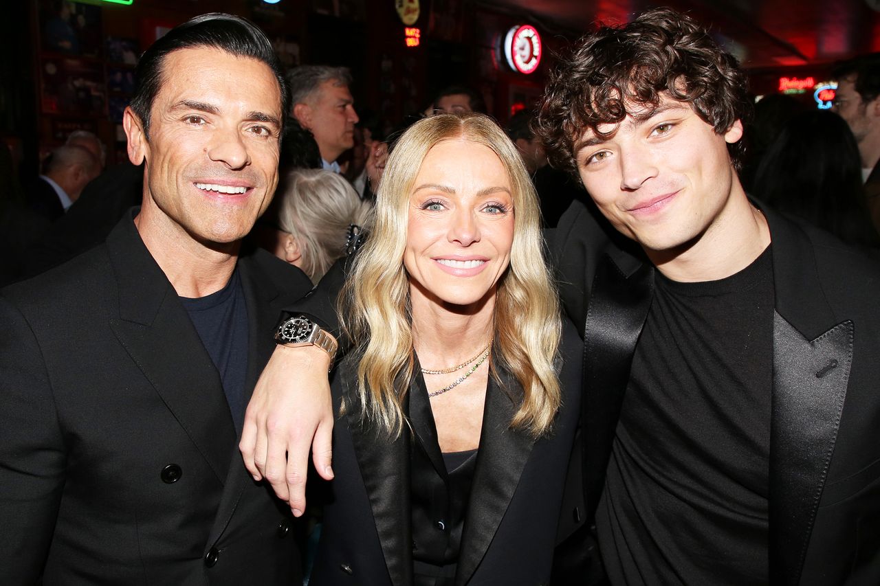 Mark Consuelos, Kelly Ripa and Joaquin Consuelos pose at the opening night after party for the new revival of Arthur Miller's Mark Consuelos, Kelly Ripa and Joaquin Consuelos at the Broadway opening night of 'Death of a Salesman' on April 9, 2026Credit: Bruce Glikas/Getty