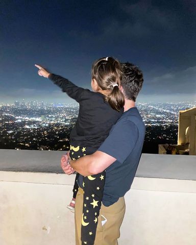 Mindy Kaling and daughter Katherine Enjoy Star Party at Observatory with B.J. Novak Mindy Kaling's daughter with B.J. NovakCredit: Mindy Kaling/Instagram