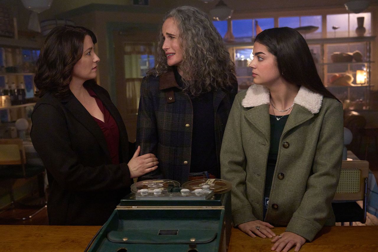 Chyler Leigh, Andie MacDowell and Sadie Laflamme-Snow in season 3 of The Way HomeCredit: Hallmark/Peter Stranks