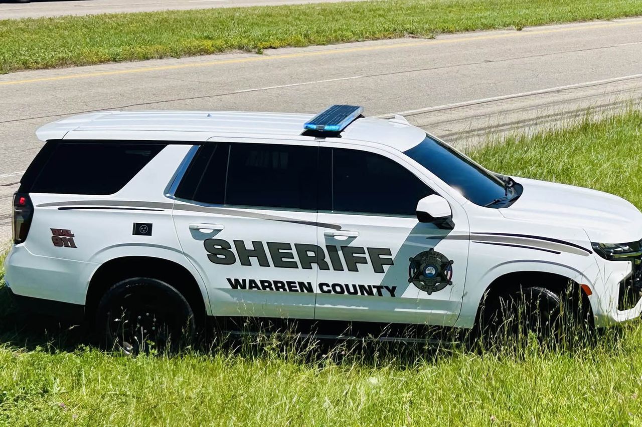Warren County Sheriff's Department car Warren County Sheriff's Department vehicleCredit: Warren County Sheriff's Department/Facebook