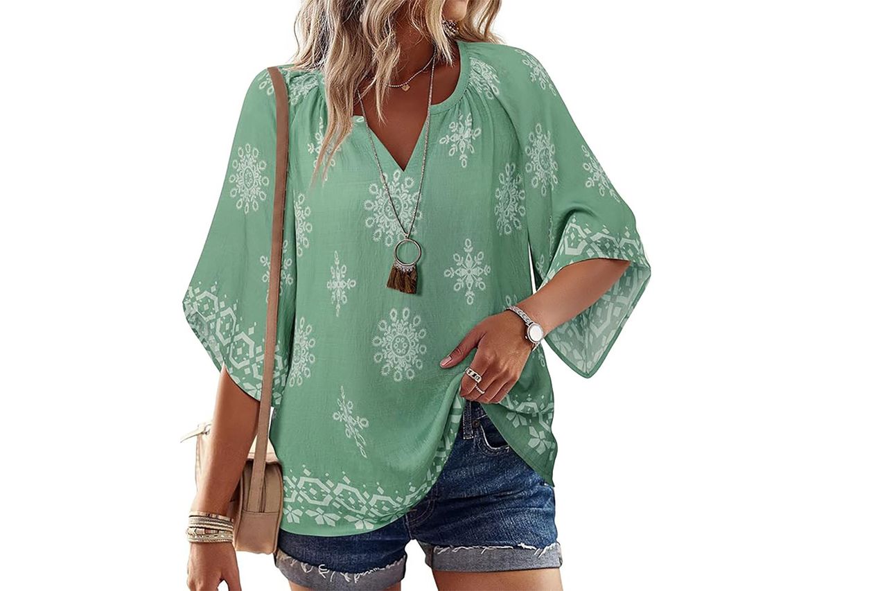 Bebonnie Womens 3/4 Sleeve V Neck Bohemian Peasant Blouses Casual Loose Fit Tunic Tops Credit: Amazon