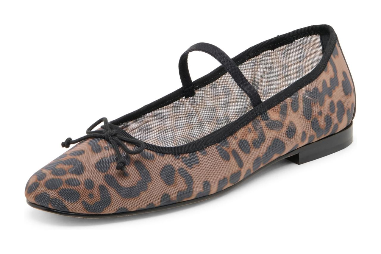 Dolce Vita Women's Cadel Credit: Amazon