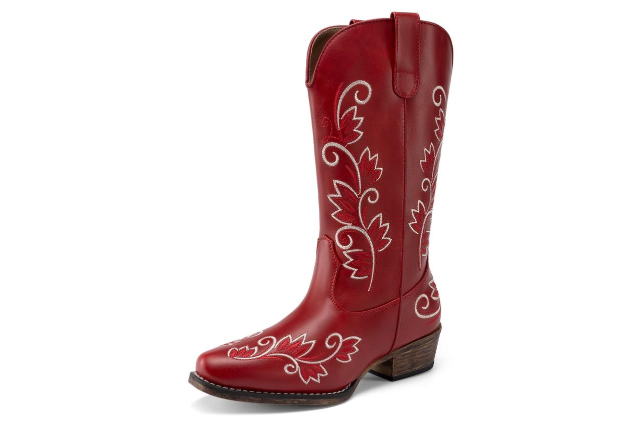 DREAM PAIRS Women's Cowboy Cowgirl Western Mid Calf Boots Square Toe Embroidered Stitched Pull On Country Boots with Low Chunky Heel Credit: Amazon
