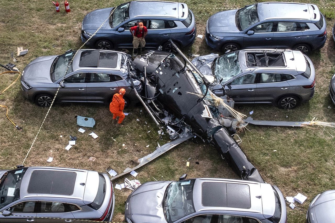 Helicopter crash in Rio de Janeiro on June 14, 2026.Credit: Tercio TEIXEIRA / AFP via Getty