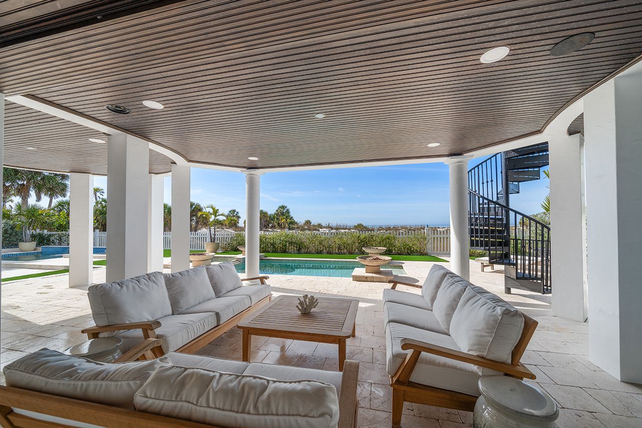 Hulk Hogan's Florida Home Lists for $11 Million 6 Months After His Death Hulk Hogan's Florida homeCredit: Florida Visual Marketing