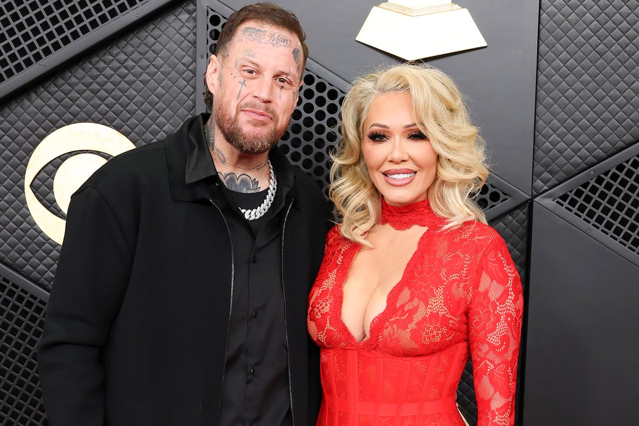 Jelly Roll and Bunnie Xo on February 01, 2026, in Los Angeles, California.Credit: Amy Sussman/Getty