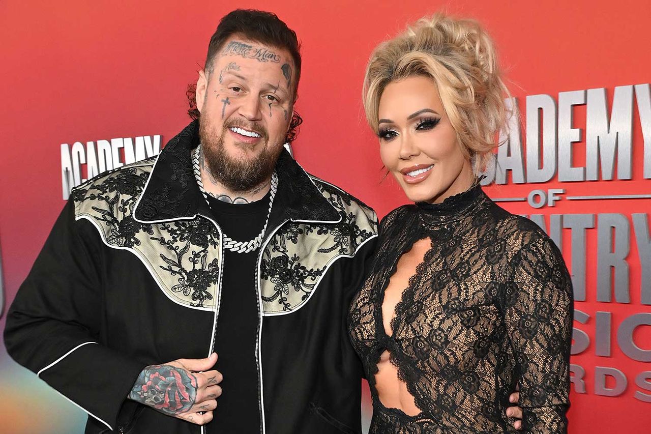Jelly Roll, Bunnie Xo at the 60th Academy Of Country Music Awards held at the Ford Center at The Star on May 08, 2025 in Frisco, Texas. Credit: Michael Buckner/Penske Media via Getty