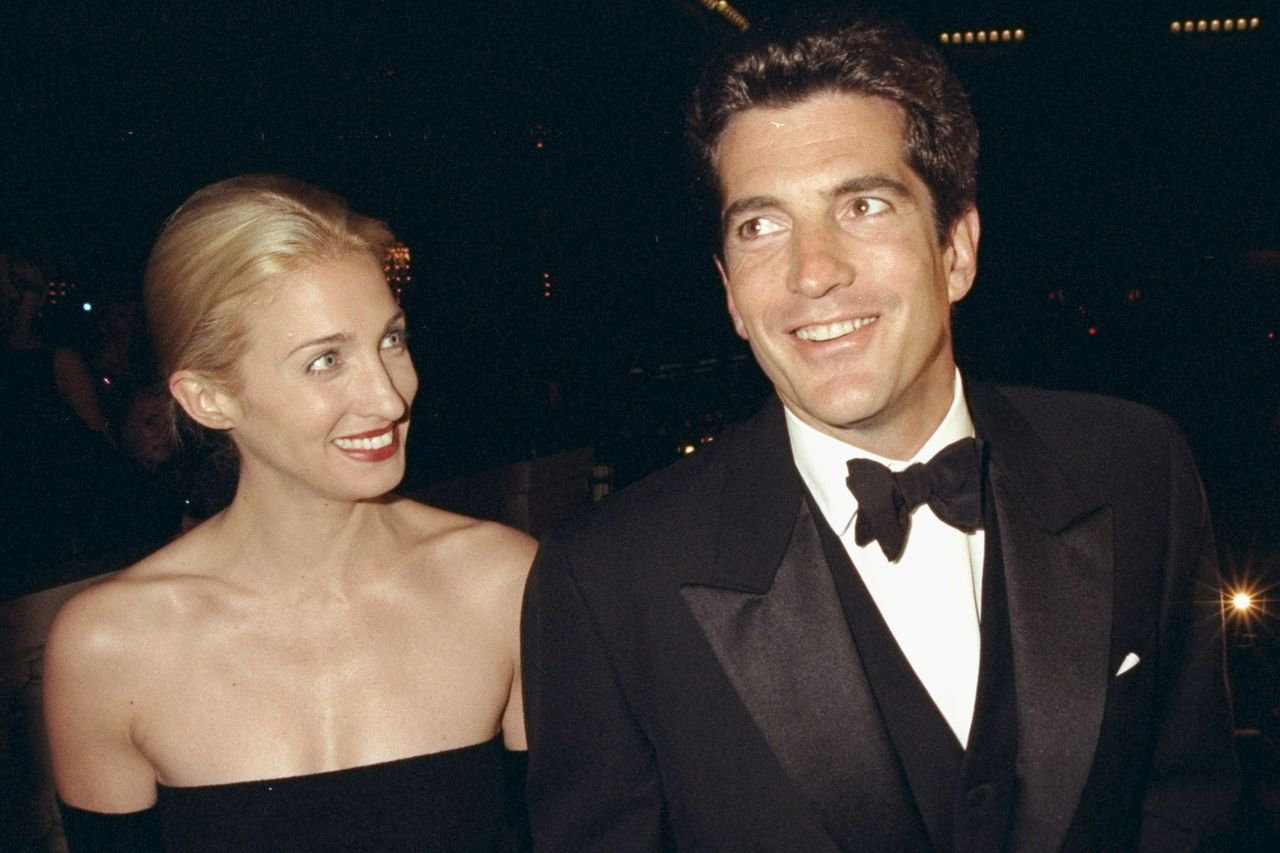 John F. Kennedy Jr. and Carolyn Bessette Kennedy at the Municipal Art Society gala. John F. Kennedy Jr. and Carolyn Bessette Kennedy at the Municipal Art Society gala on October 5, 1998Credit: Richard Corkery/NY Daily News Archive/Getty