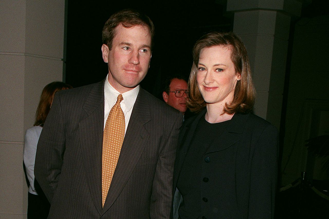 Richard Burke and Joan Cusack during the 70th Annual Academy Awards luncheon in Beverly Hills, Calif., in 1988.Credit: Frank Trapper/Corbis via Getty