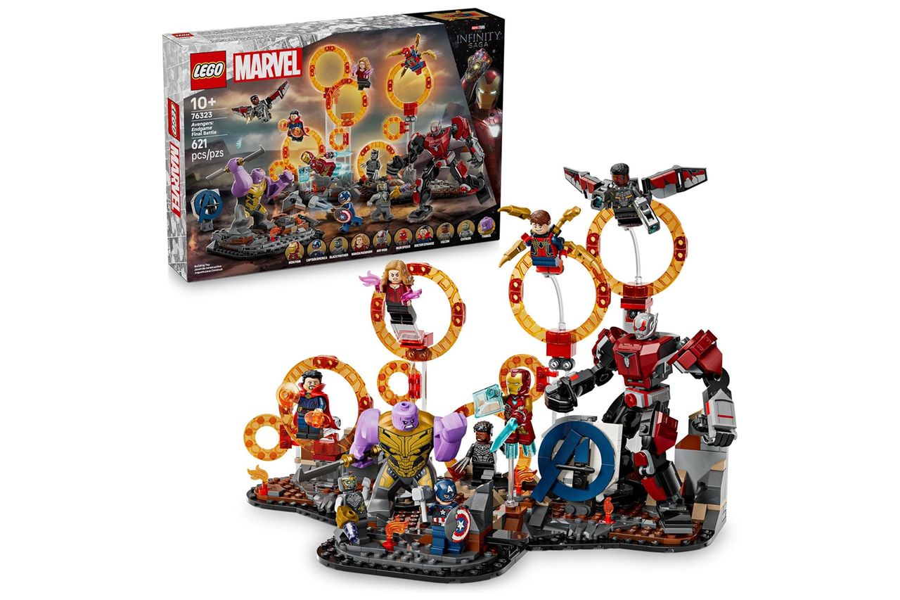 LEGO Marvel Avengers: Endgame Final Battle - Super Hero Building Set Credit: Amazon