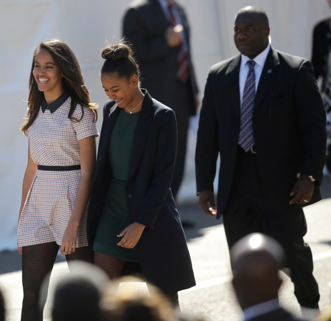 Sasha Obama & Malia Obama In Alabama