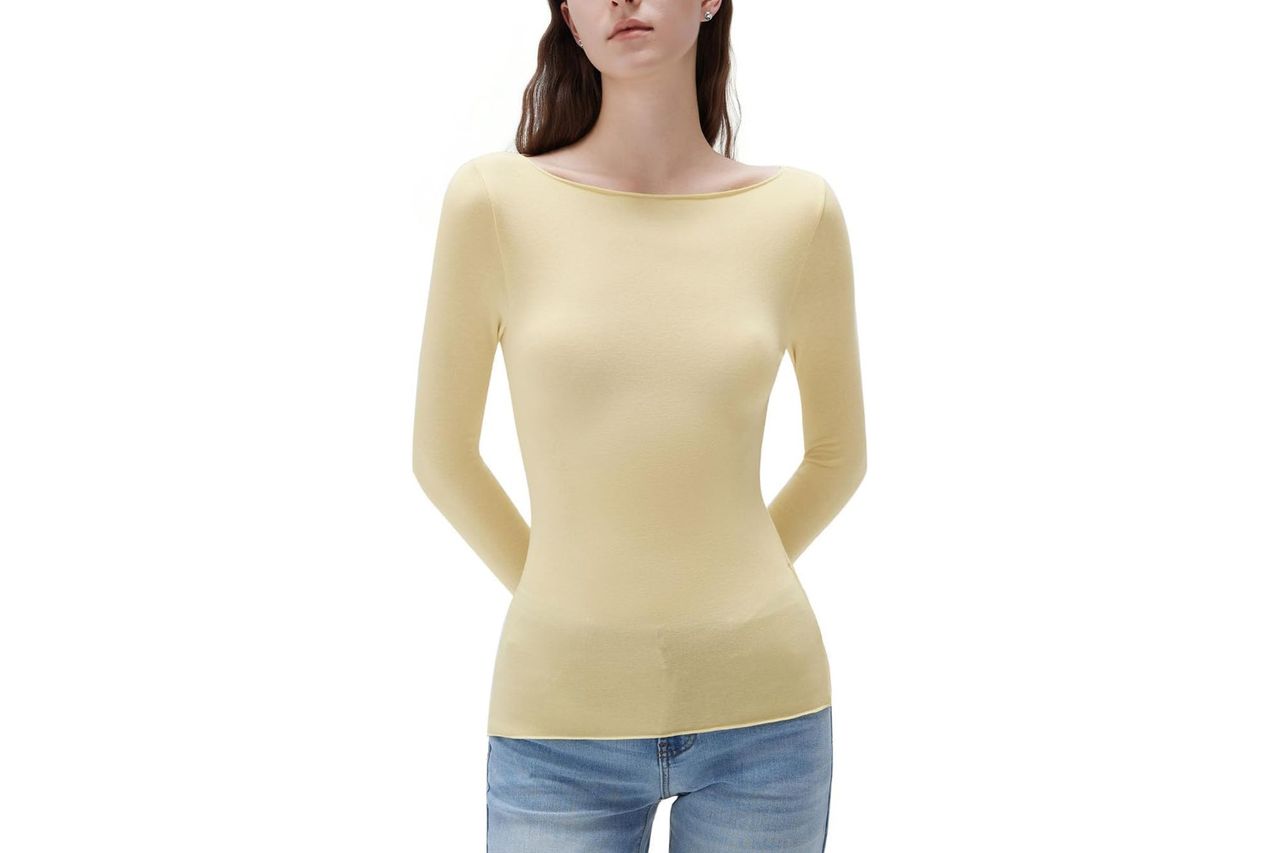 SUUKSESS Cloud Cashmere Women Boat Neck Fitted Long Sleeve Shirt Basic Knit Tops Credit: Amazon