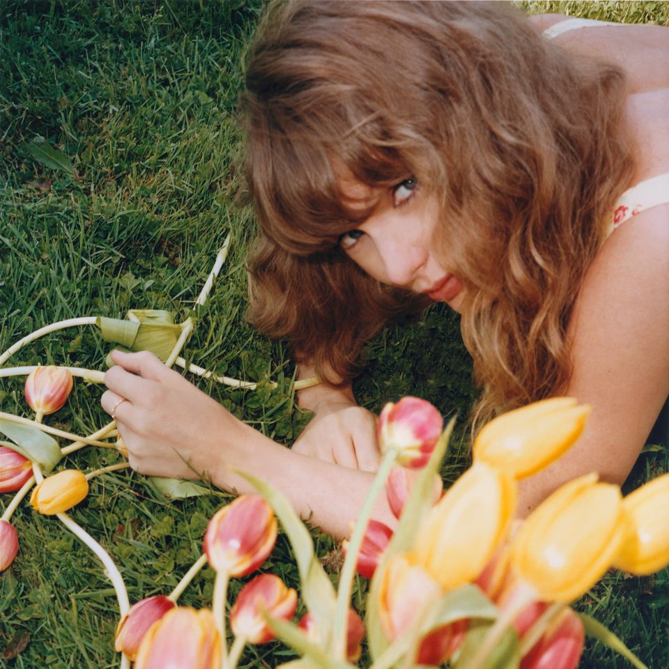 Taylor Swift on the cover art for 'I Knew It, I Knew You'Credit: Beth Garrabrant