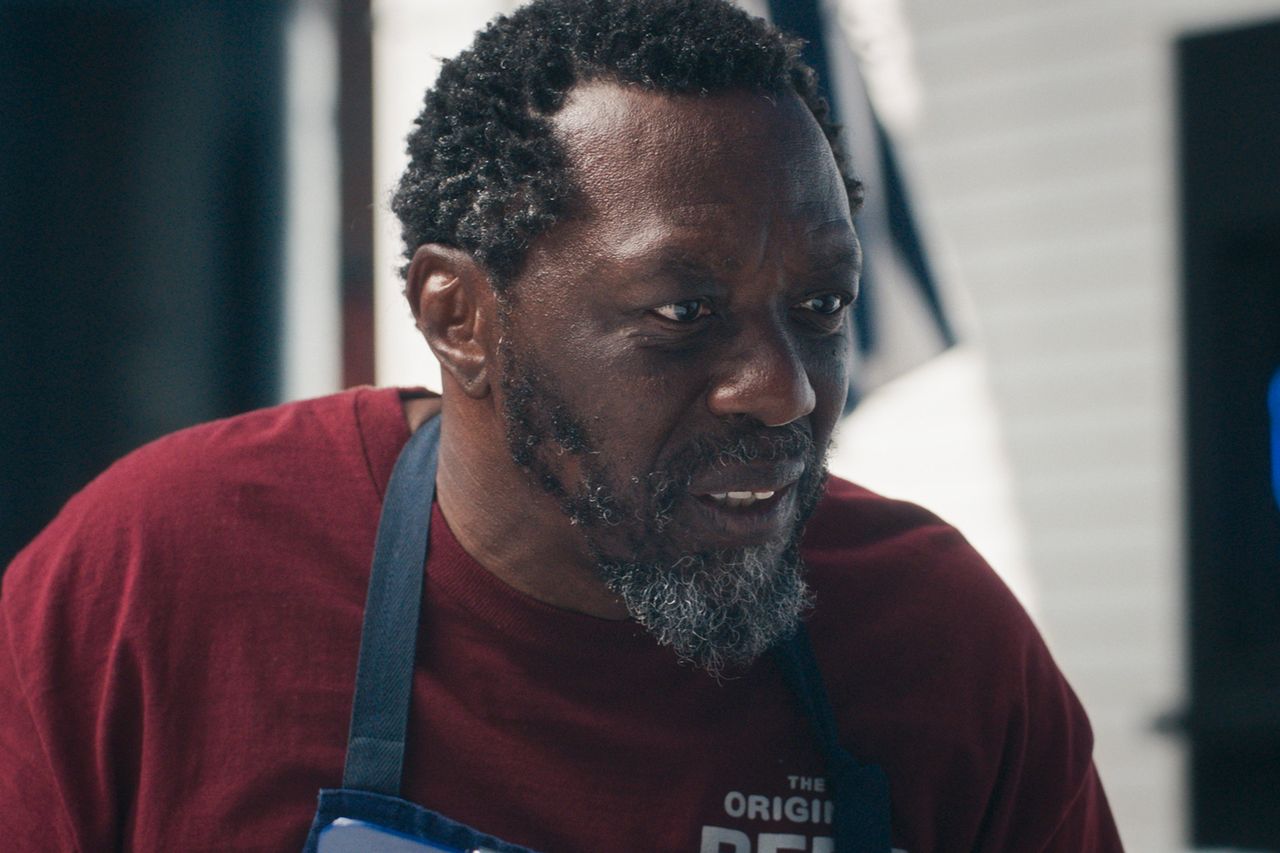 Edwin Lee Gibson as Ebraheim in The Bear.Credit: FX