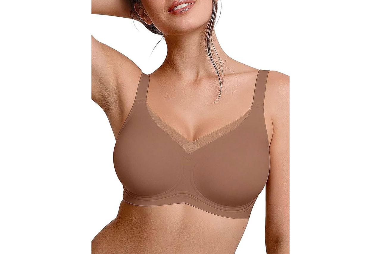 Vertvie Wireless Bra Credit: Amazon
