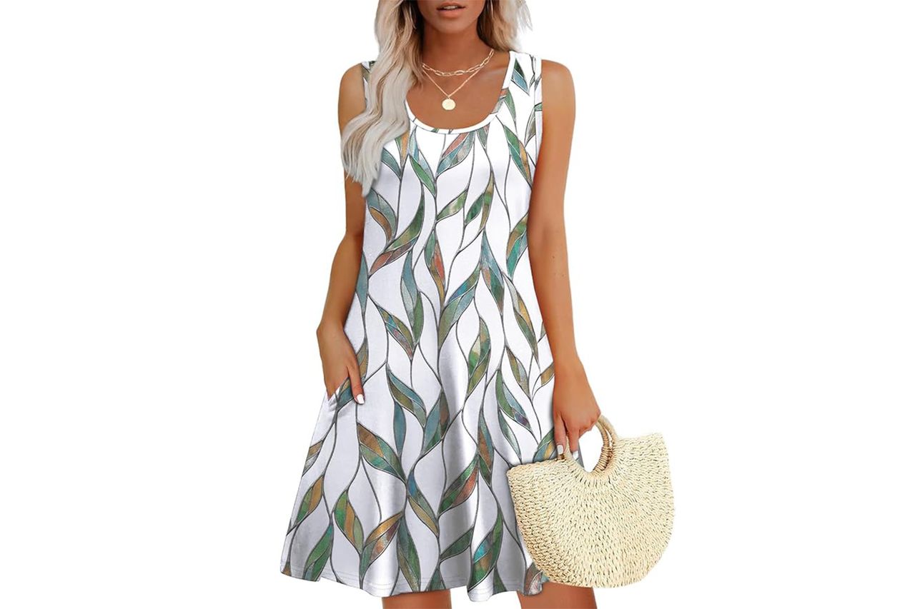 WEESO Womens Summer Dresses Loose U Neck Sleeveless Sundresses Dress with Pockets Credit: Amazon