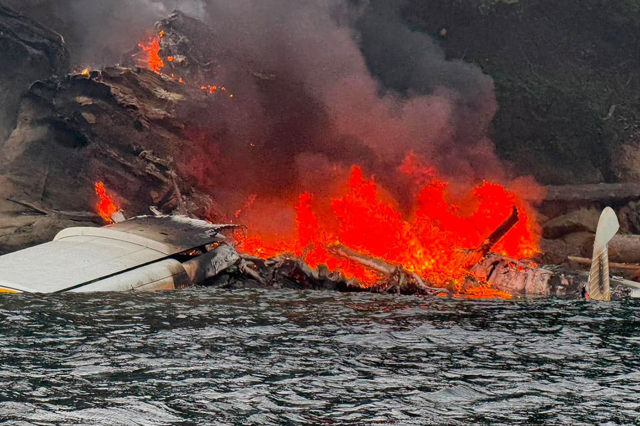 The plane crash off the coast of Washington stateCredit: U.S. Coast Guard Northwest/X